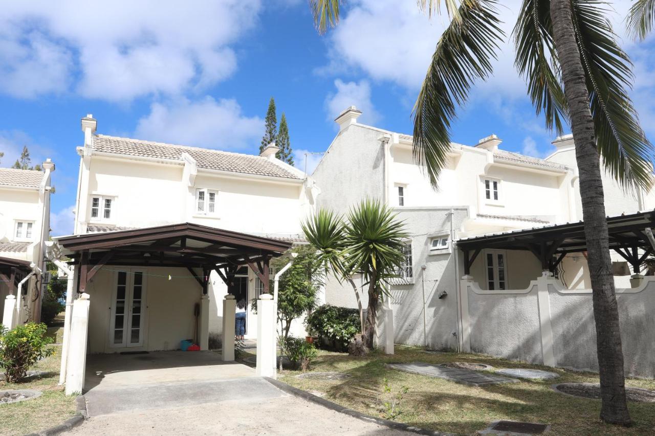 Fully Furnished Luxury Villa 3 Right On A Blue Ocean Belle Mare Extérieur photo